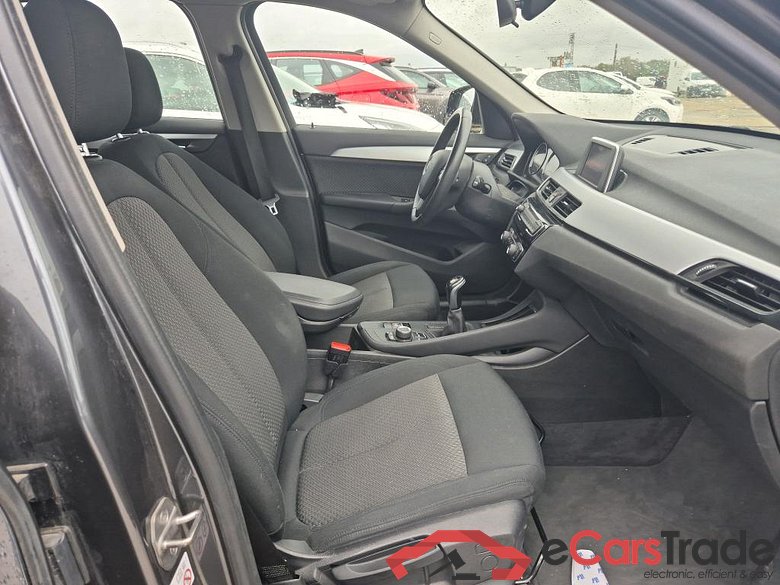 BMW X1 / 2015 / 5P / todoterreno sDrive16d #6