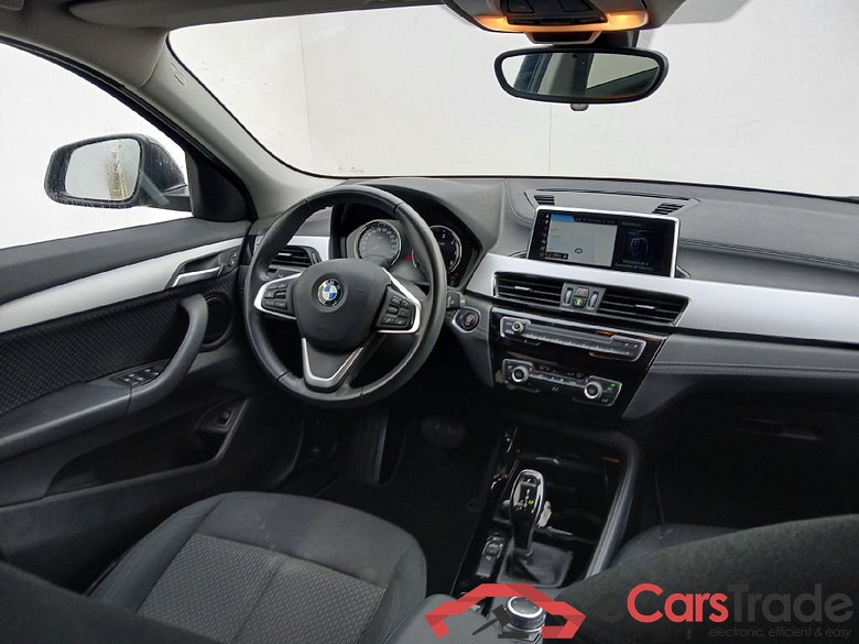 BMW X2 / 2017 / 5P / todoterreno sDrive18d (AC) #3