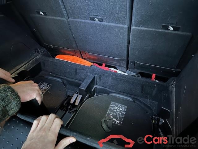 PEUGEOT 5008 1.2 PureTech Allure Pack (EU6.4) #6