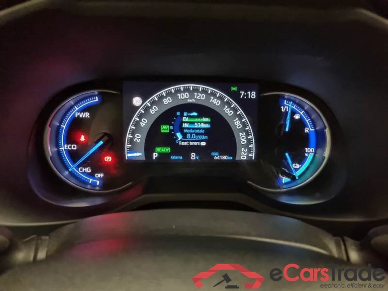 TOYOTA RAV4 / 2018 / 5P / CROSSOVER PLUG-IN 2.5 PHEV 306CV ECVT STYLE+ 4WD #4