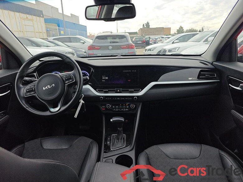 KIA Niro / 2019 / 5P / crossover 1.6 GDi HEV 104kW (141CV) Drive #3