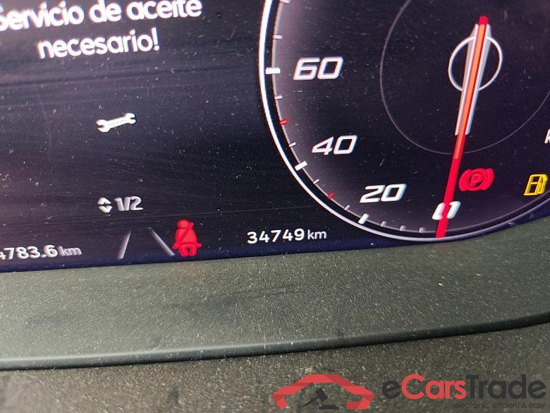 SEAT Arona / 2017 / 5P / todoterreno 1.0 TSI 81kW (110CV) Style Plus (AC) #5