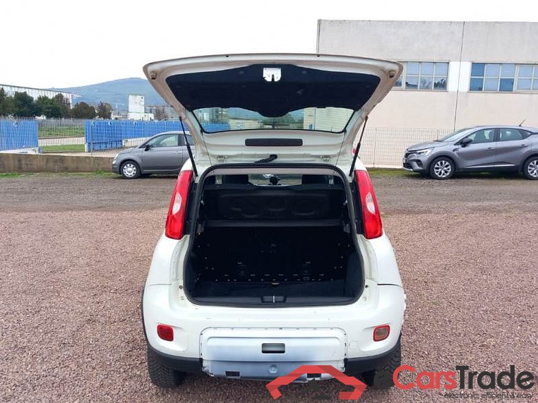 FIAT PANDA / 2011 / 5P / BERLINA 0.9 TWINAIR TURBO 85CV WILD 4X4 #5