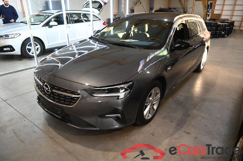 Insignia B Sports Tourer Business 1.5 90KW AT8 E6d