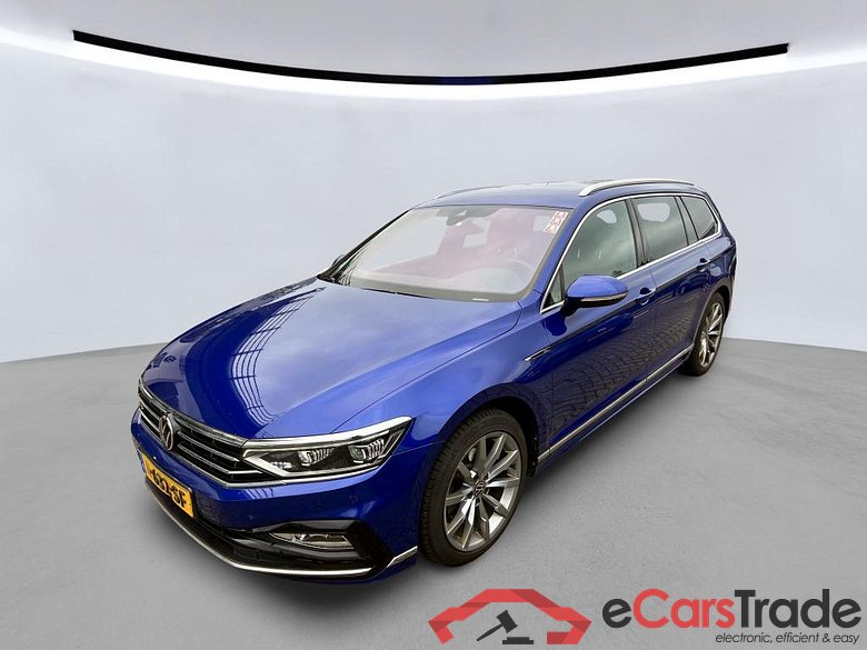 VOLKSWAGEN Passat Variant 110 kW #1