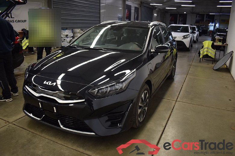 Ceed Sportswagon Plug-in Hybrid Spirit 1.6 104KW AT6 E6d #1