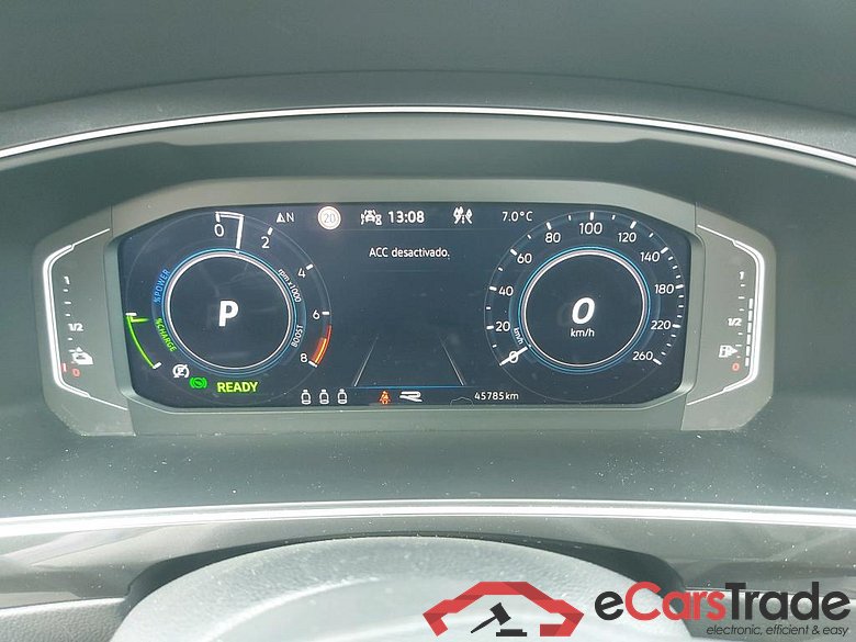 VOLKSWAGEN Tiguan / 2020 / 5P / todoterreno R-Line 1.4 TSI eHybrid 180kW (245CV) DSG #4