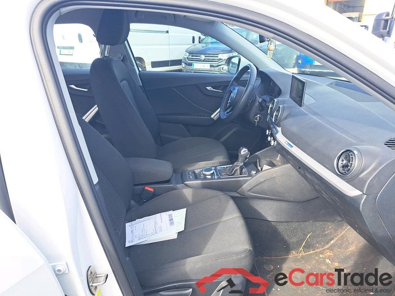 AUDI Q2 / 2020 / 5P / todoterreno Advanced 30 TDI 85kW (116CV) S tronic (AC) #6