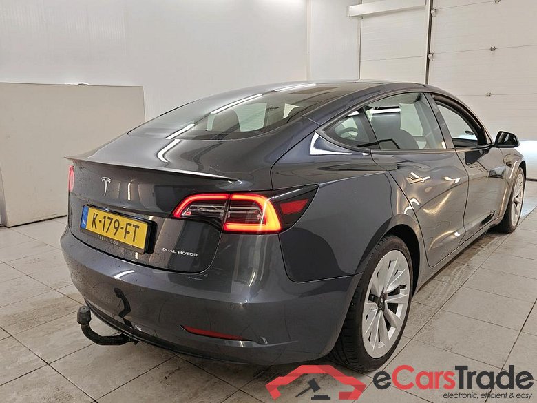 Tesla Model 3 Long Range Dual Motor AWD 4d #2