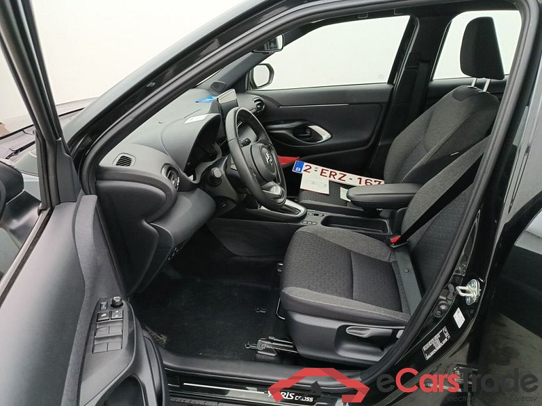 Toyota Yaris Cross 1.5 VVT-ie Hybrid Dynamic Plus CVT 5d #3