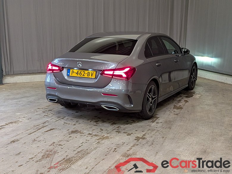 MERCEDES-BENZ A-KLASSE 180 Bns Sol. AMG #3