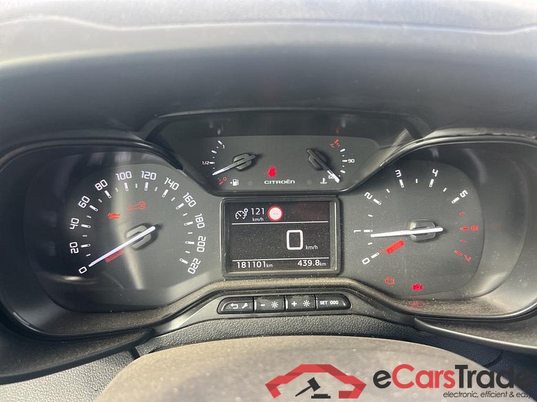 CITROEN Berlingo / 2018 / 4P / combi Talla M BlueHDi 100 LIVE (AC) #4