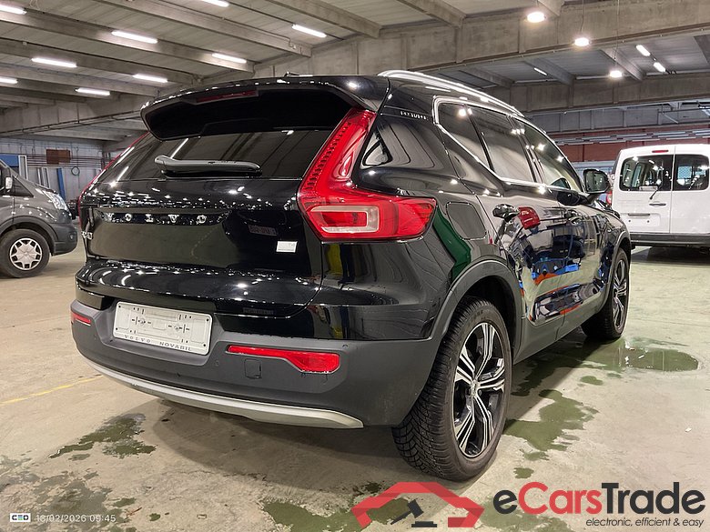 VOLVO XC40 1.5 T4 RECHARGE GEARTR. INSCRIPTION #4
