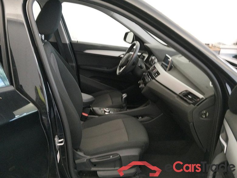 BMW X1 / 2015 / 5P / todoterreno sDrive18d #6