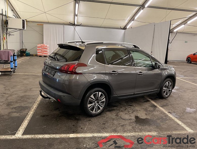 PEUGEOT 2008 1.2 PureTech Allure S&S #2