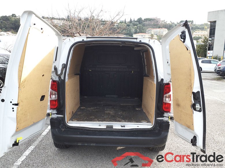 CITROËN Berlingo  VAN M 950 HDI 100 BVM6 + PACK CHANTIER + CABINE EXTENSO +ECRAN 8 POUCES + CAMERA RECUL #2