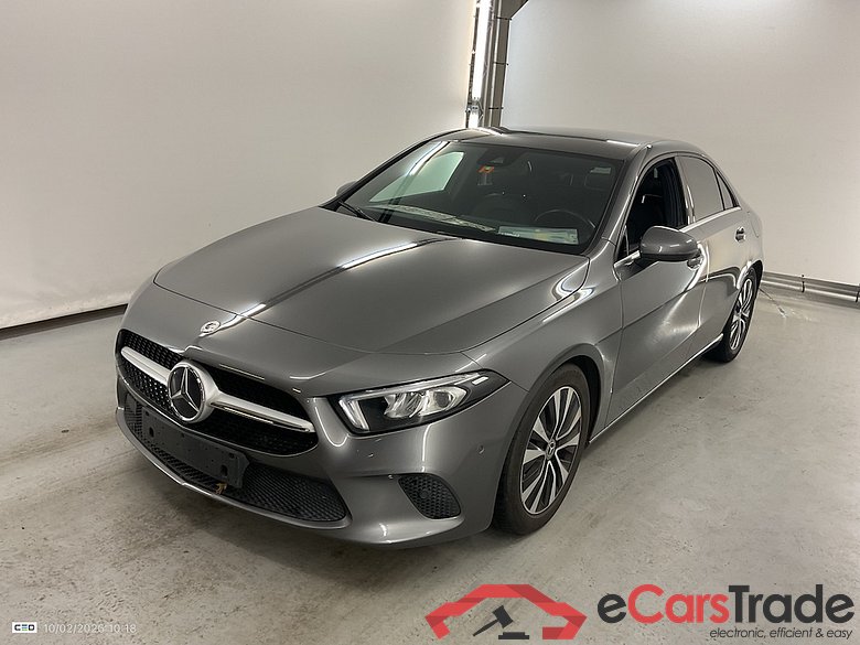 MERCEDES-BENZ CLASS A SEDAN (V177) A 180 #1