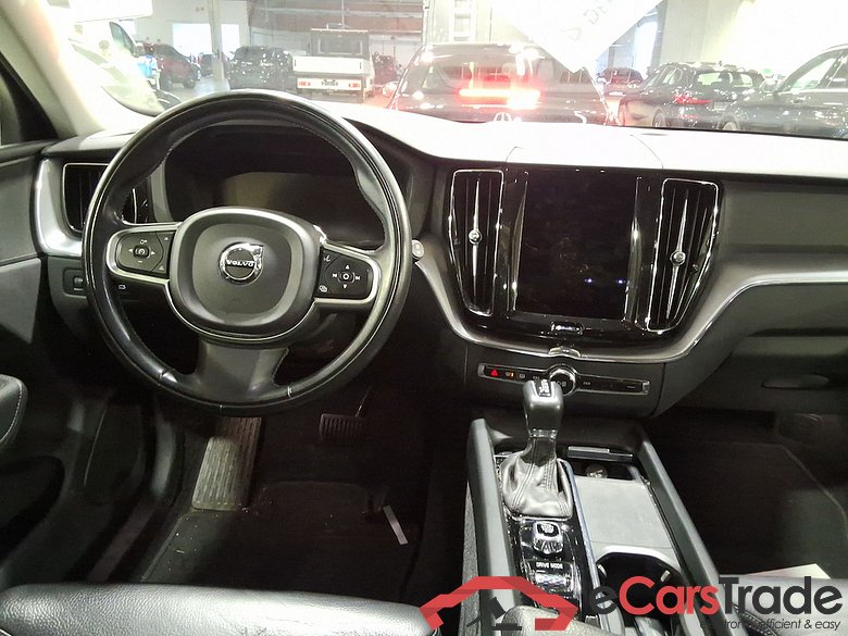 VOLVO XC60 2.0 D4 120KW GEARTRONIC MOMENTUM PRO #6