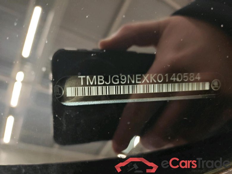 Skoda Octavia Combi 1.6 TDI Greentech DSG Sport Business 5d #6