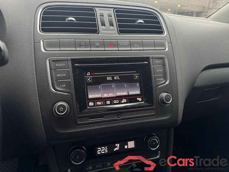 VOLKSWAGEN Polo Polo Comfortline 1.2 TSI BlueMotion Technology 66 kW (90 ch) 7 vitesses DSG #3
