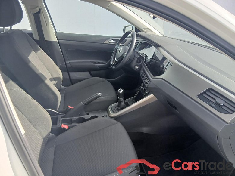 VOLKSWAGEN Polo / 2017 / 5P / berlina con portón Advance 1.0 TSI 70kW (95CV) #6