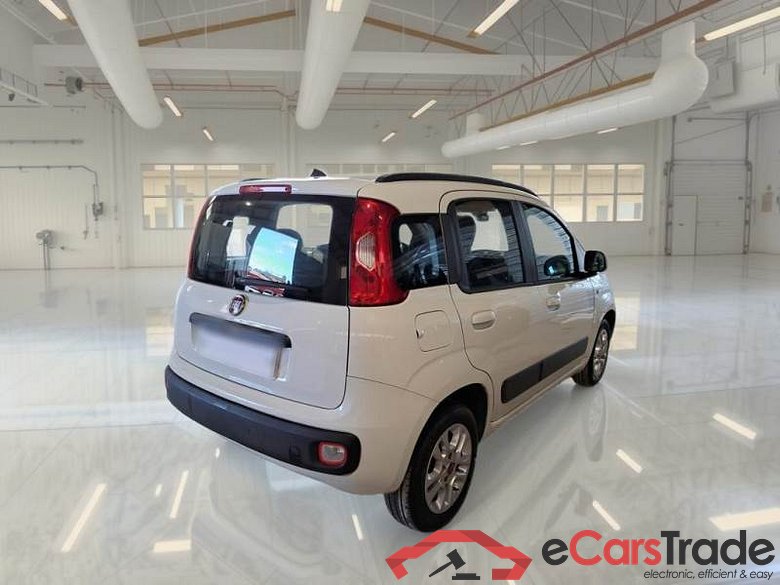 FIAT PANDA / 2011 / 5P / BERLINA 1.2 69CV SeS E6D-TEMP LOUNGE #2