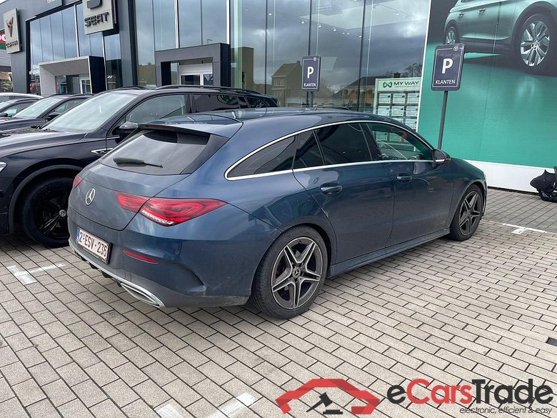 MERCEDES-BENZ CLA 180 d #2