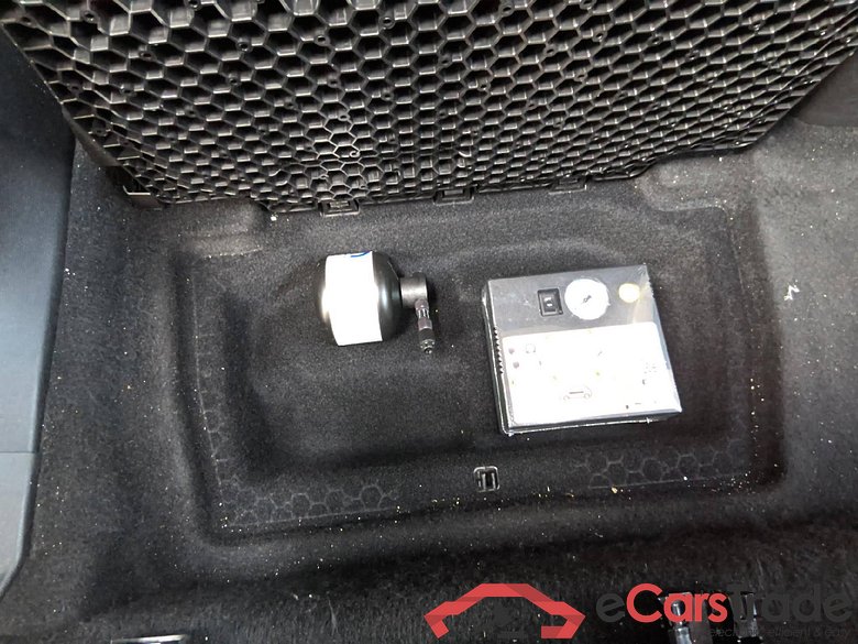 Peugeot 5008 Allure Pack 5008 Hybrid 136 e-DCS6 #6