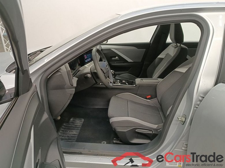 Opel Astra Sports Tourer 1.2 Turbo 81kW S/S Edition 5d #3