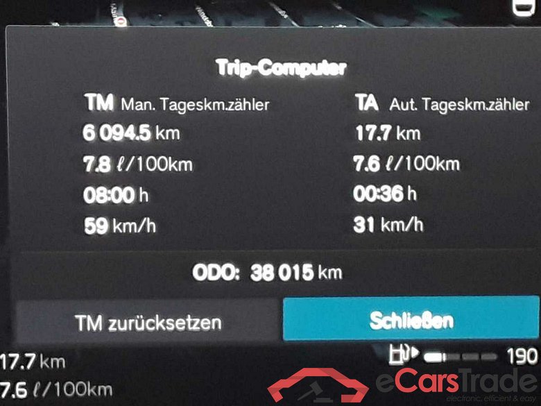 Volvo XC40 (2017->) DE - SUV5 B4 2WD EU6d, Plus Dark (EURO 6d), (Facelift) 2022 - 2024 #4