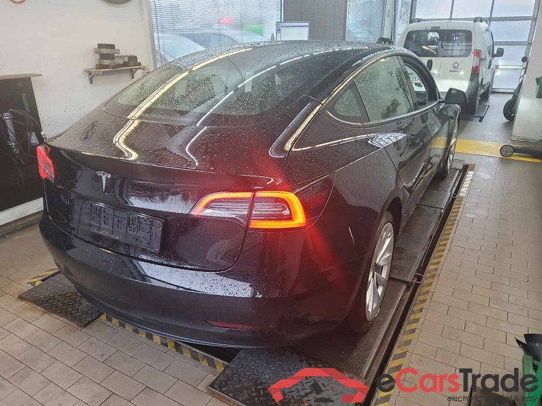Tesla Model 3 - Lim4, RWD 60 kWh, 2021 - 2023 60 kWh #3