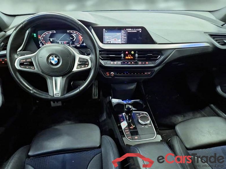 BMW SERIE 1 / 2019 / 5P / BERLINA 116D MSPORT #3