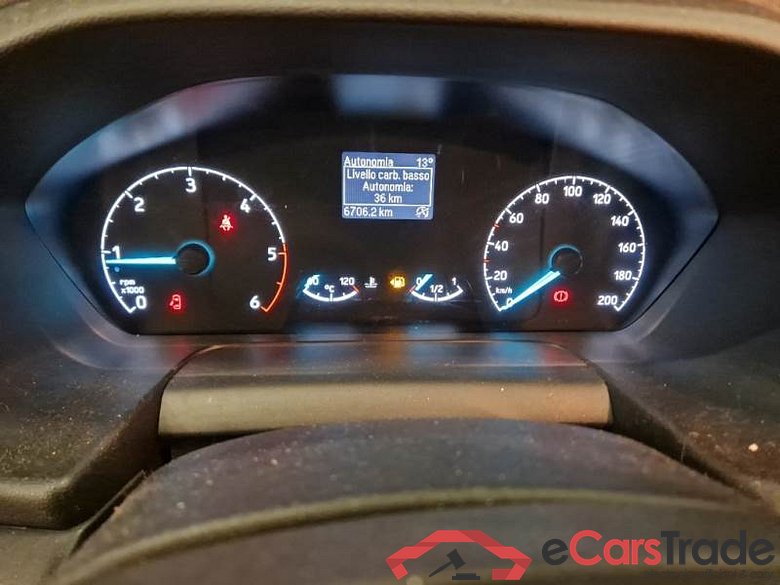 FORD TRANSIT CUSTOM / 2018 / 4P / FURGONE 340 L1H1 TREND 2.0 ECOBLUE 130 CV #4