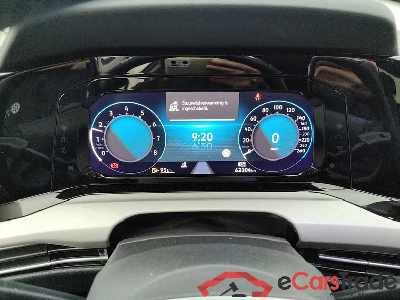 Volkswagen Golf VIII 1.0 TSI 81kW Life Business Premium 5d #6