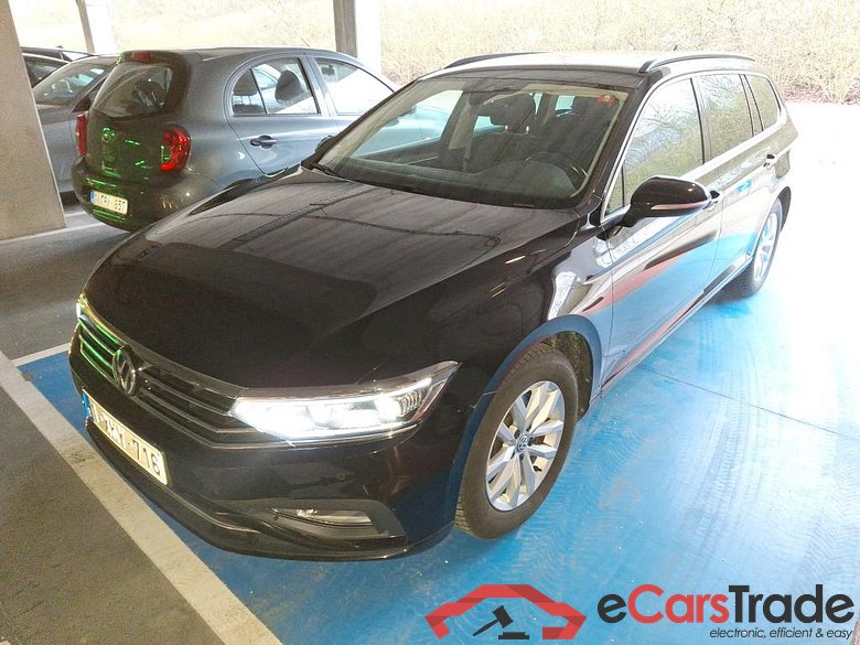 VOLKSWAGEN PASSAT VARIANT DIESEL - 2019 1.6 TDi SCR Style Business DSG #1