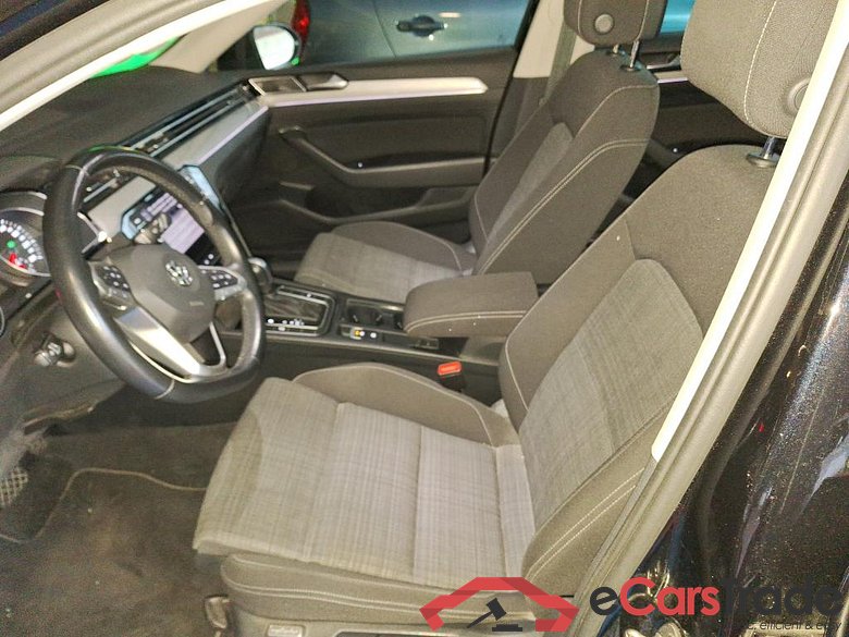 VOLKSWAGEN PASSAT VARIANT DIESEL - 2019 1.6 TDi SCR Style Business DSG #5