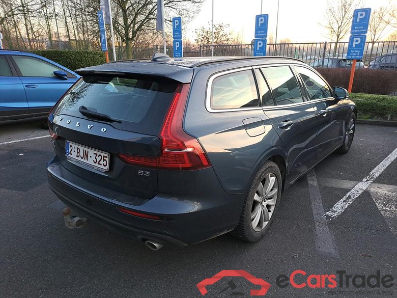 VOLVO V60 2.0 B3 GEARTRONIC MOMENTUM PRO #4