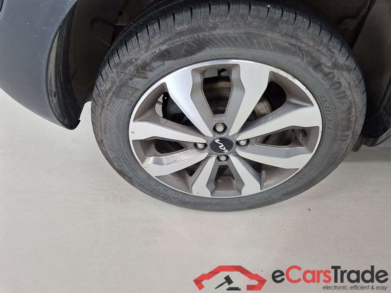 KIA STONIC 1.2 URBAN EDITION #6