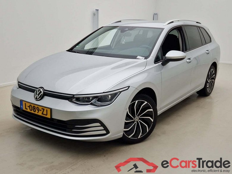VOLKSWAGEN Golf Variant 1.0 eTSI Life Business