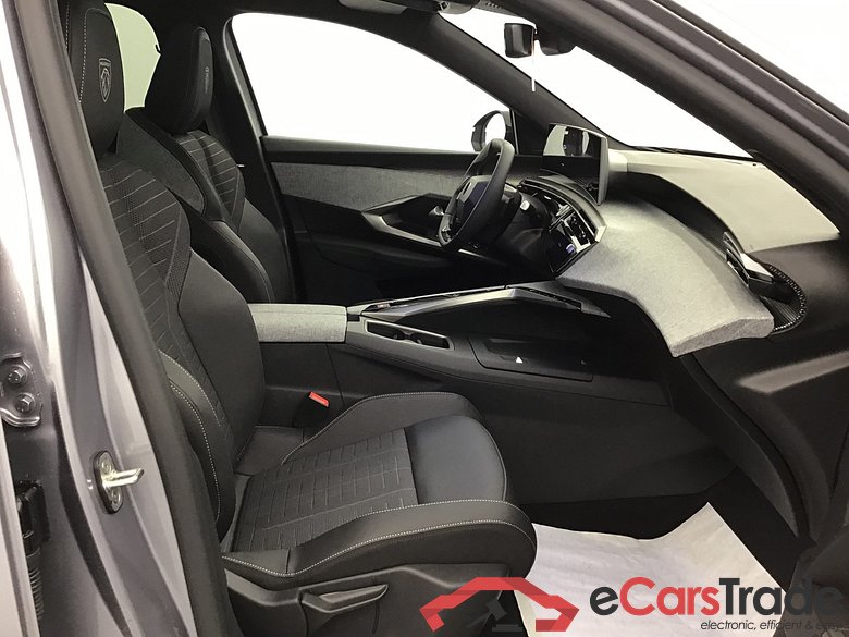 Peugeot 5008 GT 1.2 Hybrid Electric/Gasoline 147hp #6
