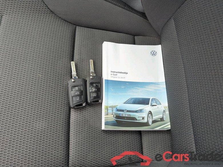 VOLKSWAGEN e-Golf 100 kW #6