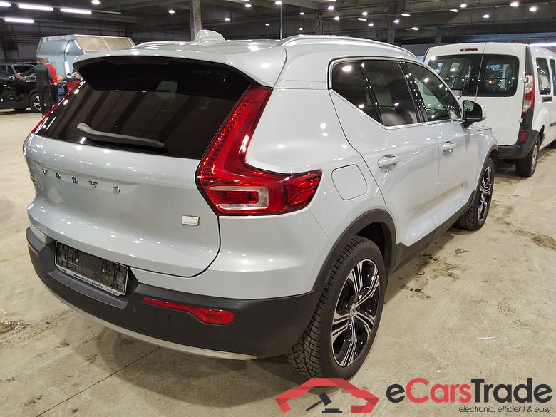 VOLVO XC40 1.5 T4 RECHARGE GEARTR. INSCRIPTION #4