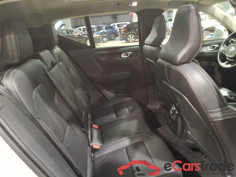 VOLVO XC40 1.5 T4 RECHARGE GEARTR. INSCRIPTION #5