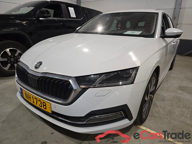 Skoda Octavia Combi 2.0 CRTDI Aut. LED-Xenon Virtual Navi Sport-Seats KeylessGo Camera 360 Klima PDC ...
