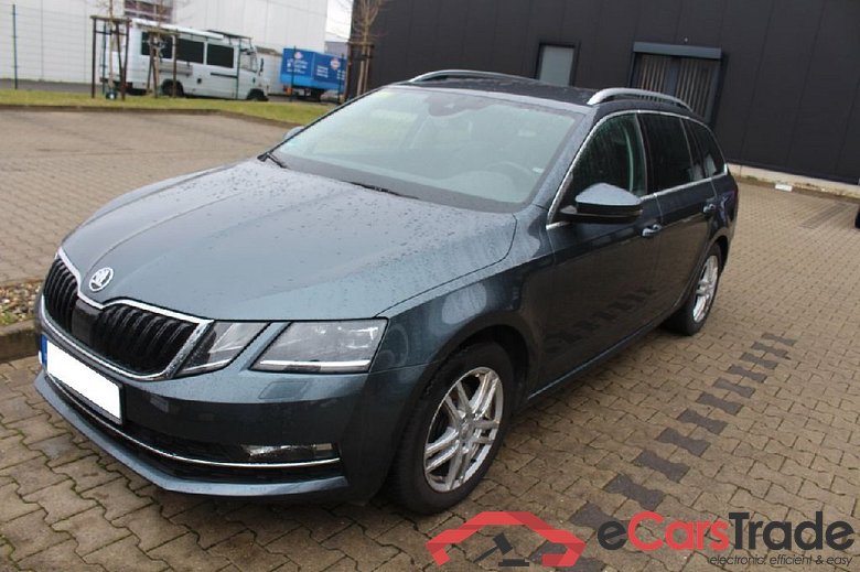 Octavia Combi Premium Edition 2.0 TDI 110KW AT7 E6dT #1