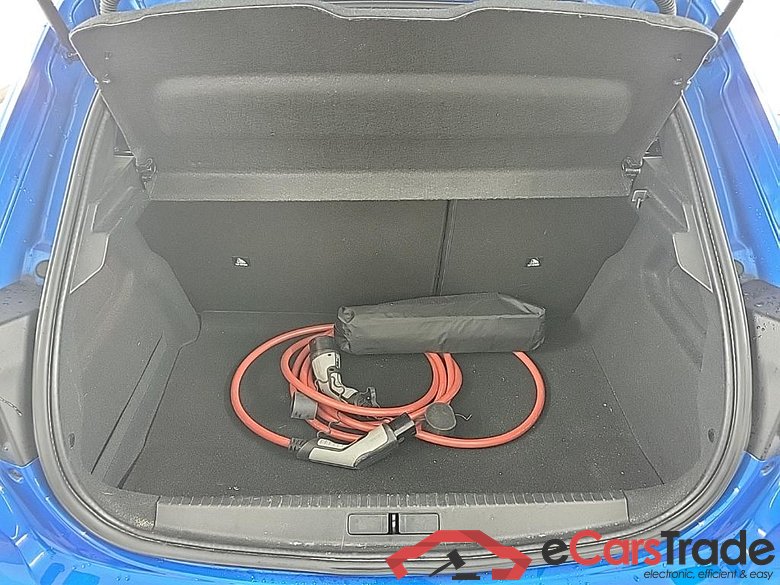 PEUGEOT e-208 Allure Pack 50kWh 136 5D Athlon Edition #5