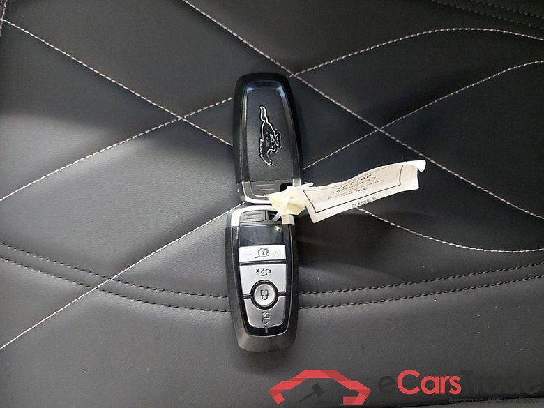 FORD MUSTANG MACH-E 76 kWh Standard Range RWD 5d #4