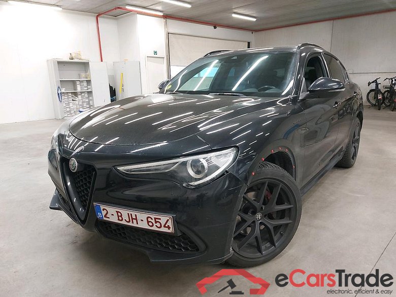 ALFA ROMEO - ALF ROMEO STELVIO D 210PK Veloce Pack Harman Kardon Towing Hook Pano Roof