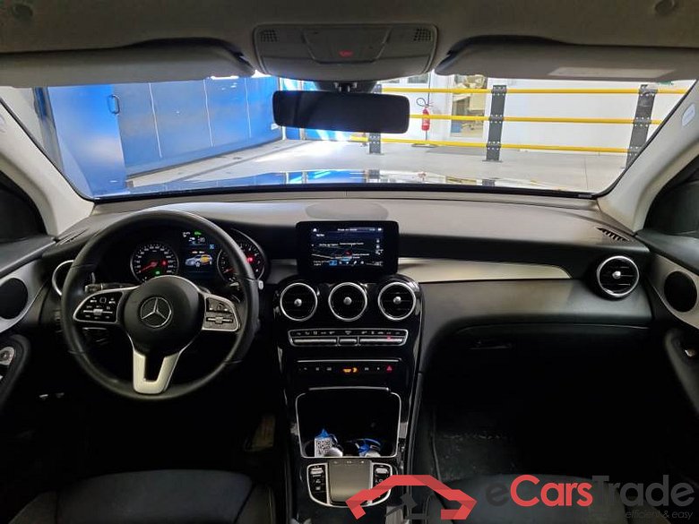 MERCEDES-BENZ GLC / 2019 / 5P / SUV 300 E 4MATIC EQ-POWER BUSIN. EXTRA AUT #3