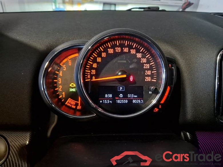 MINI COUNTRYMAN / 2016 / 5P / BERLINA COOPER SD ALL4 AUTOMATICA HYPE #4